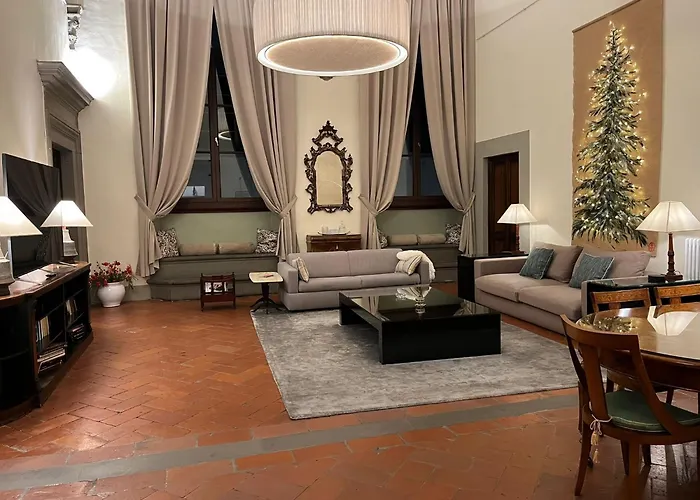 Palazzo Roselli Cecconi s